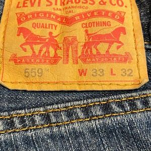 Levi’s 559 Jeans in a 33 x 32